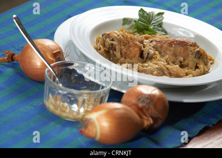 Poulet yassa. Banque D'Images