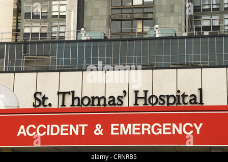 Entrée d'urgence ou d'accident à l'Hôpital St Thomas Banque D'Images