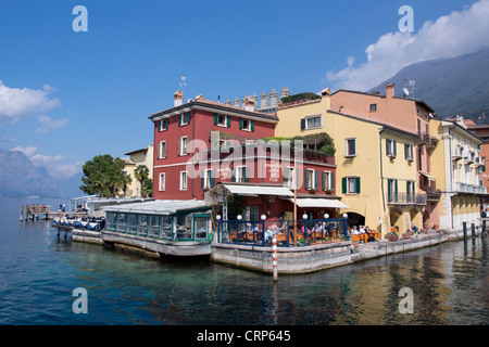 Cityscape view Malcesine, sur le lac de Garde, région, province de Vérone, Italie, Europe Banque D'Images