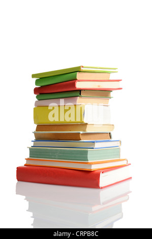 Pile de livres, isolé sur fond blanc Banque D'Images