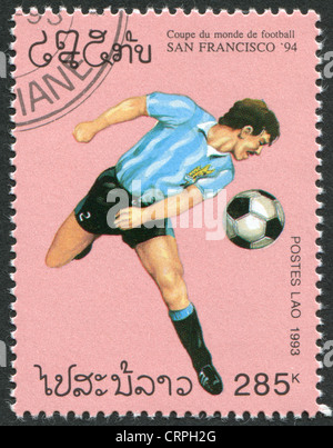 LAOS-circa 1993 : timbre imprimé dans le Laos, est dédiée à la Coupe du Monde de Football, France, vers 1993 Banque D'Images