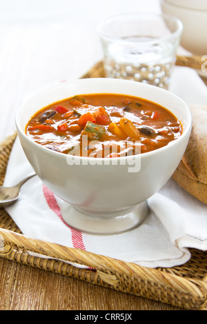 Soupe minestrone soupe de courgettes,Bean [] Banque D'Images