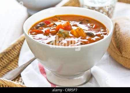 Soupe minestrone soupe de courgettes,Bean [] Banque D'Images