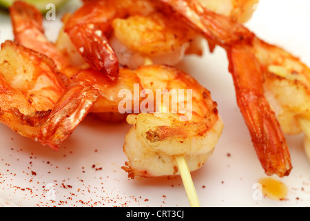 Poêlée de langoustines servi dans la plaque, gros plan Banque D'Images