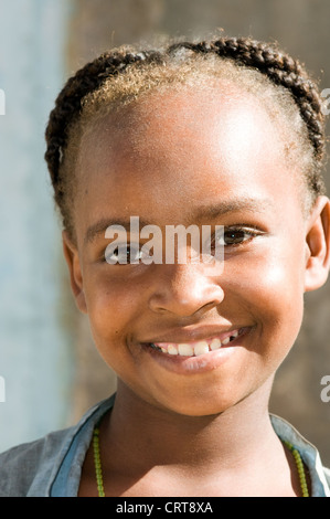 Jeune fille, Mahajanga, Madagascar Banque D'Images