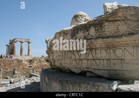 Temple d'Apollon, à des ruines de Corinthe, Grèce Banque D'Images