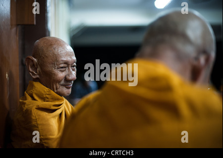 La photographie d'un exercice pendant quelques heures à la gare de Chiang Mai Banque D'Images
