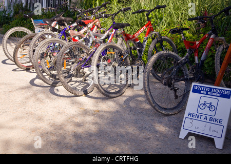 Louer un vélo, des vélos de location à Balchik, Bulgarie Banque D'Images
