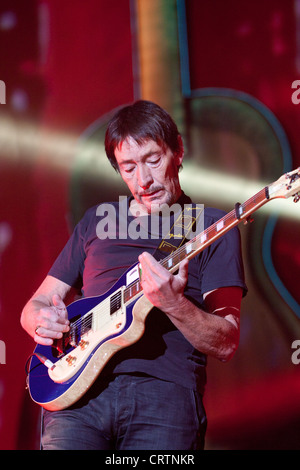 Chris Rea fonctionne à la Sportarena, Hongrie 02.15.2012. Banque D'Images