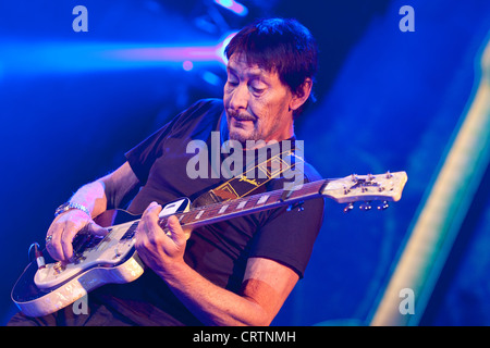 Chris Rea fonctionne à la Sportarena, Hongrie 02.15.2012. Banque D'Images