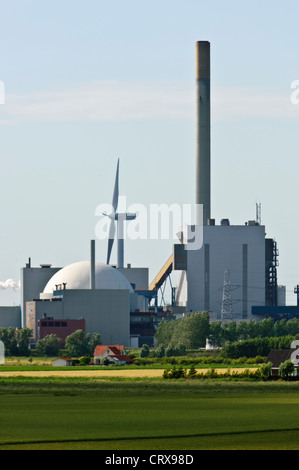 Centrale nucléaire à Borssele, Zélande, Pays-Bas Banque D'Images