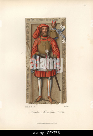 Chevalier en armure du 15ème siècle avec le bouclier et le casque. Banque D'Images