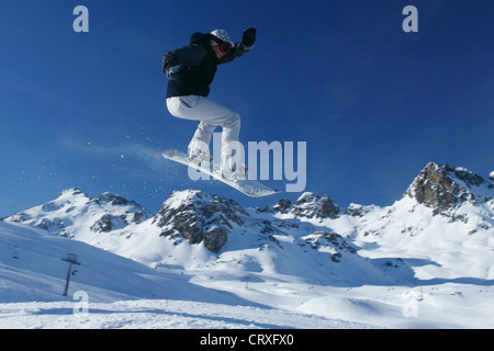 Les planchistes sur les pentes du sommet Nair en Saint-moritz Banque D'Images