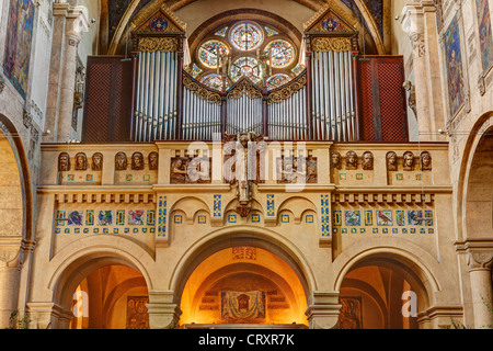 Allemagne, Bavière, Weiden in der Oberpfalz, vue sur St Joseph's Church Banque D'Images