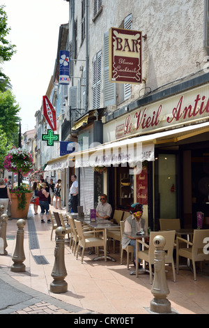 Le Vieil Antibes Café, Place Nationale, Vieille Ville, Antibes, Côte d'Azur, Alpes-Maritimes, Provence-Alpes-Côte d'Azur, France Banque D'Images