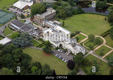 Vue aérienne Froebel College Campus, l'université de Roehampton, Londres SW15 Banque D'Images