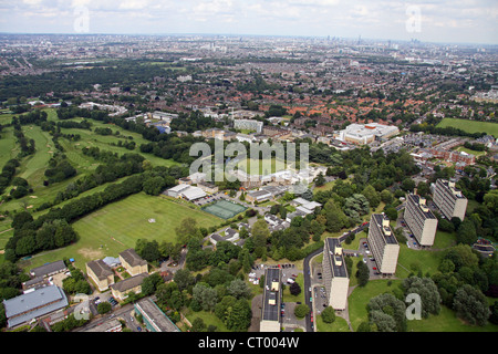 Vue aérienne Froebel College, l'université de Roehampton, Londres SW15 Banque D'Images