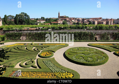 France, Midi-Pyrénées, Albi, Palais de la Berbie, Jardin remarquable, Banque D'Images