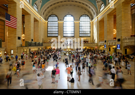 À l'intérieur de la gare Grand Central Terminal de New York, NY. © Craig M. Eisenberg Banque D'Images