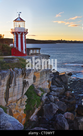 Phare Hornby surplombant les falaises près de Sydney Banque D'Images