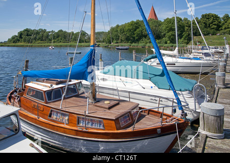 Marina, Kirchdorf, près de l'île de Poel, Wismar, Schleswig-Holstein, Allemagne Banque D'Images