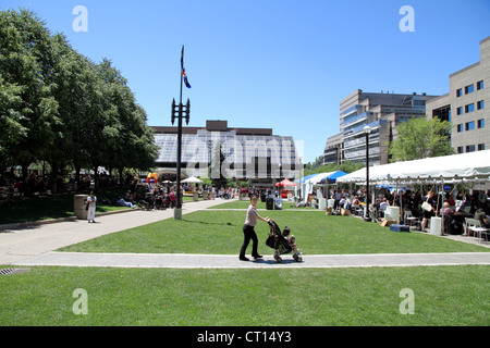 Une vue de la North York Centre, et Mel Lastman Square de Toronto Banque D'Images