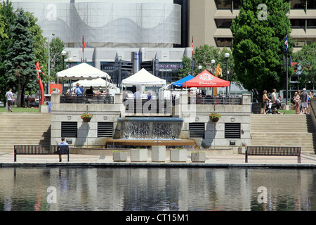 Une vue de la North York Centre, et Mel Lastman Square de Toronto Banque D'Images