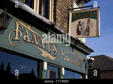 Fanny's Ale et Cider House, Saltaire. Banque D'Images