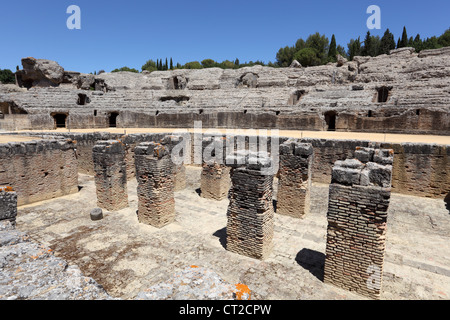 Amphithéâtre romain ruine Italica. Province de Séville, Andalousie Espagne Banque D'Images