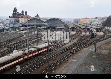 La gare centrale de Prague (Praha Hlavni Nadrazi), Prague, République tchèque - Mars 2011 Banque D'Images