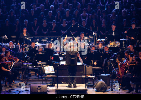 L'Orchestre symphonique de Budafoki Dohnanyi effectuer sur concert à Margitsziget Budapest Juin 8, 2012 à Budapest, Hongrie. Conductor : Banque D'Images