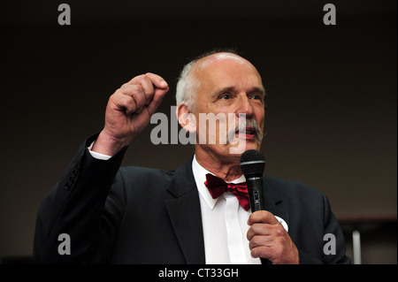 Janusz, korwin, mikke, Pologne, Janusz, korwin, mikke, nowa prawica, Pologne, candidat, le président, l'élection présidentielle de 2015 Banque D'Images