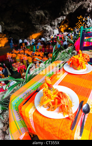 La Gruta Restaurant est de la Teotihuacán pyramides au nord de Mexico Mexique Amérique Centrale Banque D'Images