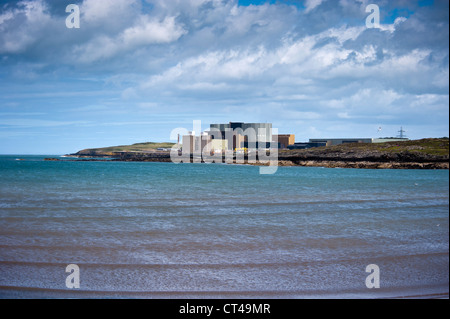 Nucléaire Wylfa power station Cemaes Bay Anglesey au nord du Pays de Galles au Royaume-Uni. Banque D'Images