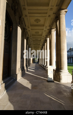 Queen Mary Colonnade Cour Old Royal Naval Hospital Greenwich London Uk a commencé par Wren et fini par John Vanbrugh Banque D'Images