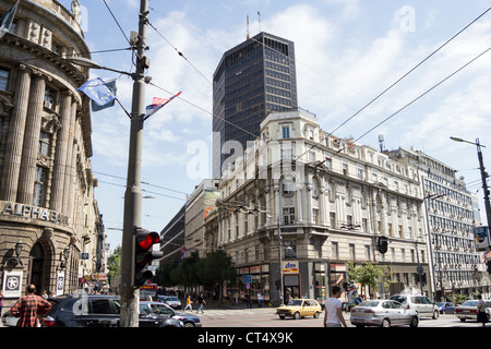 Centre-ville de Belgrade en Serbie carrefour avec la rue Kralja Milana Beogradjanka sur l'arrière-plan Banque D'Images