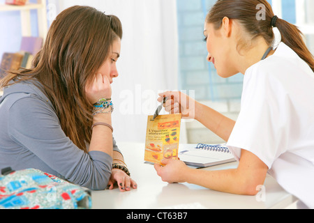 Le régime alimentaire de l'ADOLESCENT CONSULTATION Banque D'Images