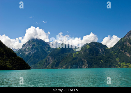 La Suisse, Canton Schwitz, Brunnen, Rorschach, Lucerne lac, paysage Banque D'Images