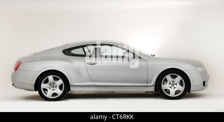 2004 Bentley Continental GT Banque D'Images