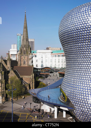 Rue Spiceal, arènes, Birmingham, Royaume-Uni. Architecte : Chapman Taylor, 2011. Les systèmes futurs' Selfridges building avec Banque D'Images