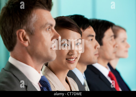 Dans un d'affaires raciale multi ligne, portrait Banque D'Images