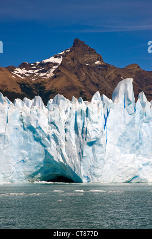 La face nord du Glaciar Moreno du Canal de los Tempanos en Lago Argentino Banque D'Images