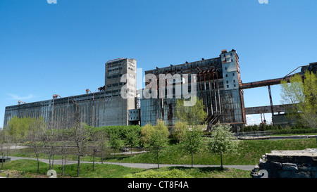 Situé le long du parc du Canal-de-Lachine Montréal, Québec, Canada Banque D'Images