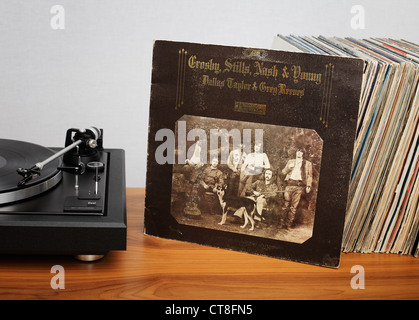 Déjà Vu est le premier album du groupe rock Crosby, Stills, Nash & Young. Banque D'Images