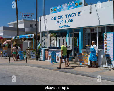 dh AYIA NAPA CHYPRE SOUTH fastfood taverne Holiday Resort café restaurant fast food Banque D'Images