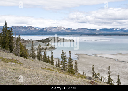 L'embouchure de la rivière Slims, du lac Kluane et de la route de l'Alaska dans le parc national Kluane, près de Haines Junction, territoire du Yukon, Canada. Banque D'Images