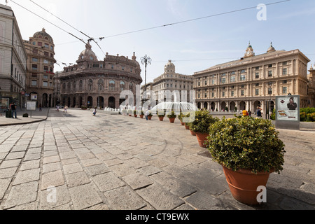 La place de Ferrari à Gênes, en Italie. Banque D'Images