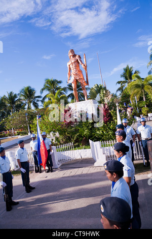 Reconstitution de la bataille de Mactan cérémonie ou Kadaugan Festival. Lapu-Lapu City, Philippines Banque D'Images