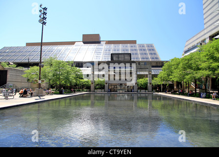 Une vue de la North York Centre, et Mel Lastman Square de Toronto Banque D'Images