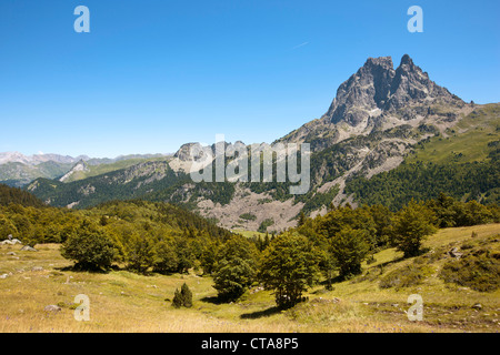 Pic du Midi d'Ossau, vallée d'Ossau, Pyrénées françaises, Pyrénées-Atlantiques, Aquitaine, France Banque D'Images